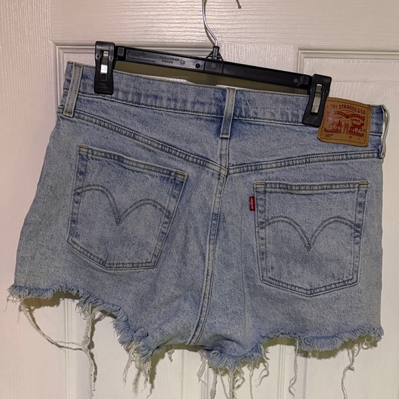 Levi's Light Blue Frayed Jean Shorts - Picture 3 of 6